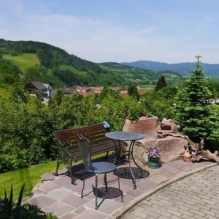 Lejlighed Ferienwohnung Sonnenaufgang - Maierhof In Oberried *